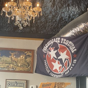 Nadeen's Hermitage Haven - Quirky, cool, and clean all the way around it - Breakfast & Brunch Near Me - Hermitage, Tennessee Nadeen's Hermitage Haven - Quirky, cool, and clean all the way around it - Breakfast & Brunch Near Me - Hermitage, Tennessee