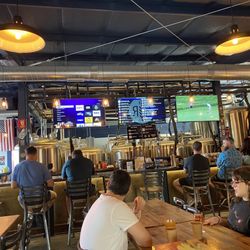 Random Row Brewing - Inside