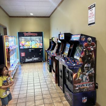 Round Table Pizza - Arcades - Pizza Near Me - Jurupa Valley, California Round Table Pizza - Arcades - Pizza Near Me - Jurupa Valley, California