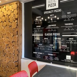 Rustic Pizza - Inside