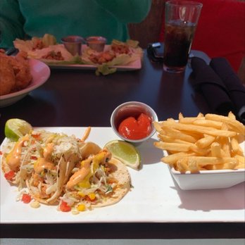 Etown - Mahi mahi tacos - New American Near Me - Edwards, Colorado