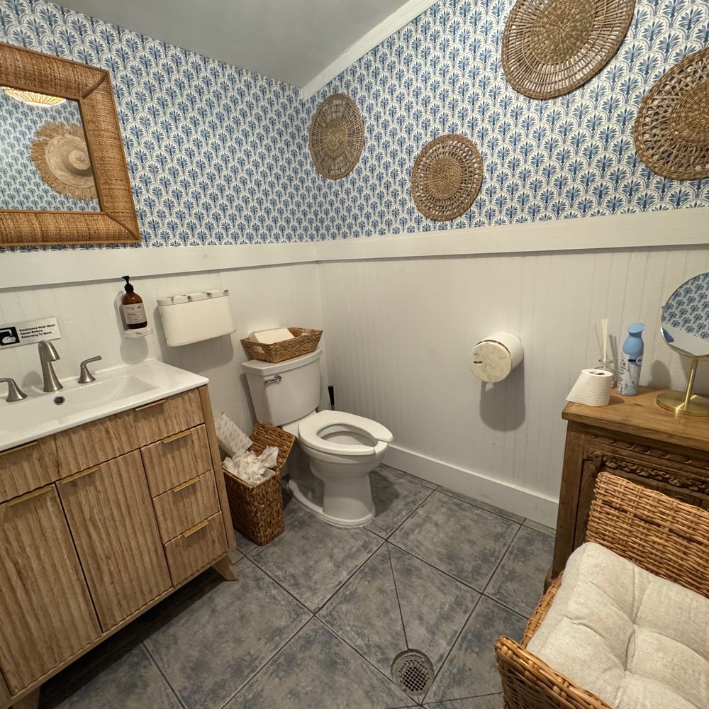 Conchiglia - bathroom - Italian Near Me - Key West, Florida Conchiglia - bathroom - Italian Near Me - Key West, Florida