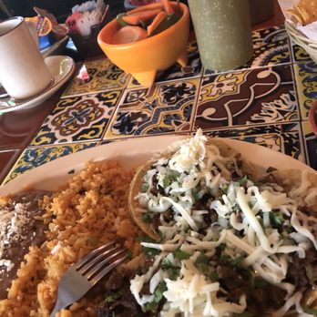 El Primo Restaurant - Mexican Near Me - Joliet, Illinois