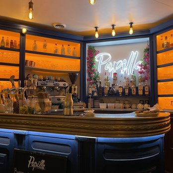 Papilla - Le bar - Pizza Near Me - Paris Papilla - Le bar - Pizza Near Me - Paris