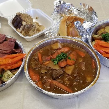 Fresco II - Corned beef and cabbage meal, Mulligan stew, bread, tiramisu, and csnnolis. - Greek Near Me - Palmdale, California Fresco II - Corned beef and cabbage meal, Mulligan stew, bread, tiramisu, and csnnolis. - Greek Near Me - Palmdale, California