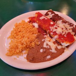 Xochimilco Authentic Mexican Restaurant El - #2 combo. Shredded beef burrito, chicken enchilada, rice, beans