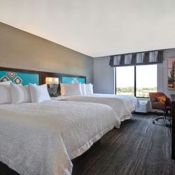 Hampton Inn Santa Fe South - Guest room