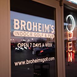 Broheim's Indoor Golf & Pub