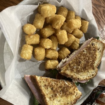 Willamette Grill-Tailwind Concessions - The Club with tots - Cocktail Bars Near Me - Eugene, Oregon