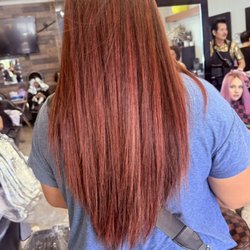 QT Salon