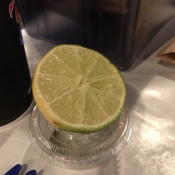 The Boiling Crab - Lime and salt and pepper to out on your food - Cajun/Creole Near Me - Burbank, California