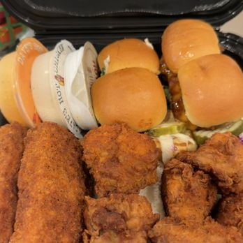 Dave's Hot Chicken - Build Your Own Big Trio - Chicken Shop Near Me - Santa Clara, California