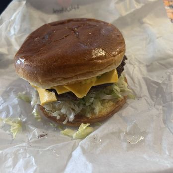 Hansie Flip Burgers - Burgers Near Me - Williamstown, Kentucky Hansie Flip Burgers - Burgers Near Me - Williamstown, Kentucky