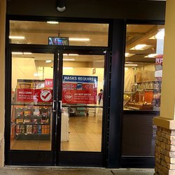 Flying J Travel Center - Entrance