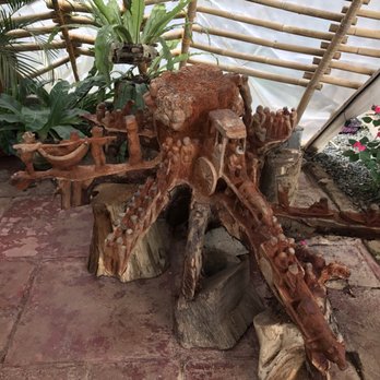 Lutong Pugon - There is a resident wood scultpor here and this is one of his creations. - Pizza Near Me - Tanay, RIZ Lutong Pugon - There is a resident wood scultpor here and this is one of his creations. - Pizza Near Me - Tanay, RIZ