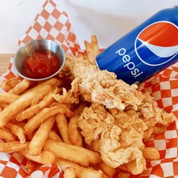 Chicken Omnibus - Chicken Combo - 3pcs Fried Chickens, French Fries and Pop