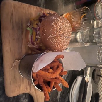 Dutch Freds - Cocktail Bars Near Me - New York, New York