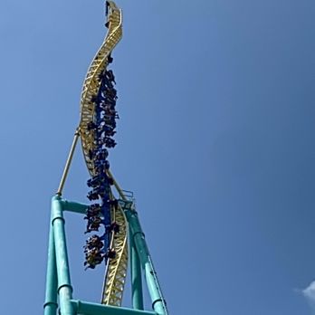 Cedar Point - Wicked Twister - Amusement Parks Near Me - Sandusky, Ohio Cedar Point - Wicked Twister - Amusement Parks Near Me - Sandusky, Ohio