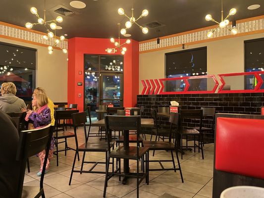 Torchy's Tacos by null