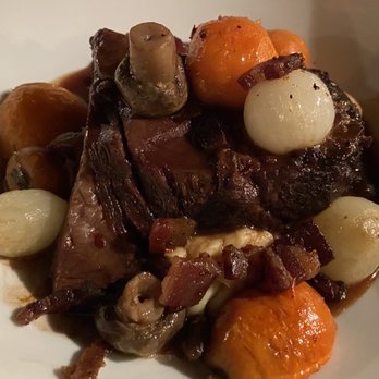 Walter Hansel Wine & Bistro - Beouf Bourguignon - Wine Bars Near Me - Santa Rosa, California Walter Hansel Wine & Bistro - Beouf Bourguignon - Wine Bars Near Me - Santa Rosa, California