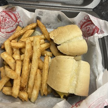 Woodward Avenue Brewers - Kids sliders - Breweries Near Me - Ferndale, Michigan Woodward Avenue Brewers - Kids sliders - Breweries Near Me - Ferndale, Michigan