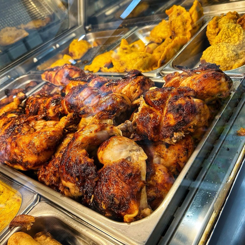 La Sorpresa Bakery - Baked chicken and chicken empanadas - Colombian Near Me - Central Falls, Rhode Island La Sorpresa Bakery - Baked chicken and chicken empanadas - Colombian Near Me - Central Falls, Rhode Island