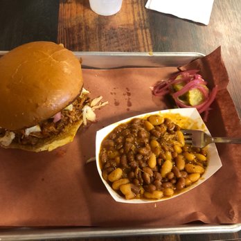 Big Rig’s BBQ - Baked beans and pulled pork on brioche! - Barbeque Near Me - Monroeville, Pennsylvania