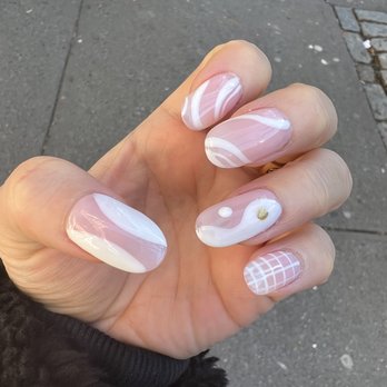 Modern Spa - Nail Salons Near Me - New York, New York Modern Spa - Nail Salons Near Me - New York, New York