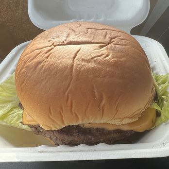 Burger Crush - Don't let the simple exterior fool you ! It's super burger !! - Burgers Near Me - Smyrna, Georgia