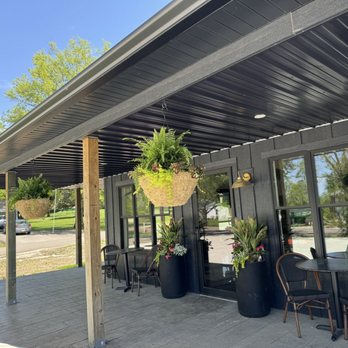3 Point Coffee + Event Space - Coffee & Tea Near Me - Stanberry, Missouri