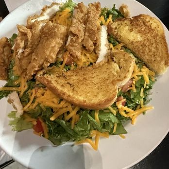 The Bend - Chicken salad - Pizza Near Me - South Bend, Texas
