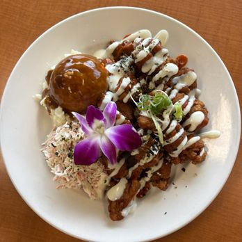 Guieb Cafe - Firecracker chicken - New American Near Me - Honolulu, Hawaii Guieb Cafe - Firecracker chicken - New American Near Me - Honolulu, Hawaii
