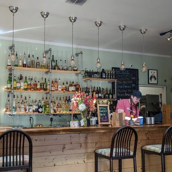 Nosh Eatery - Inside Bar Area - New American Near Me - Florence, Oregon