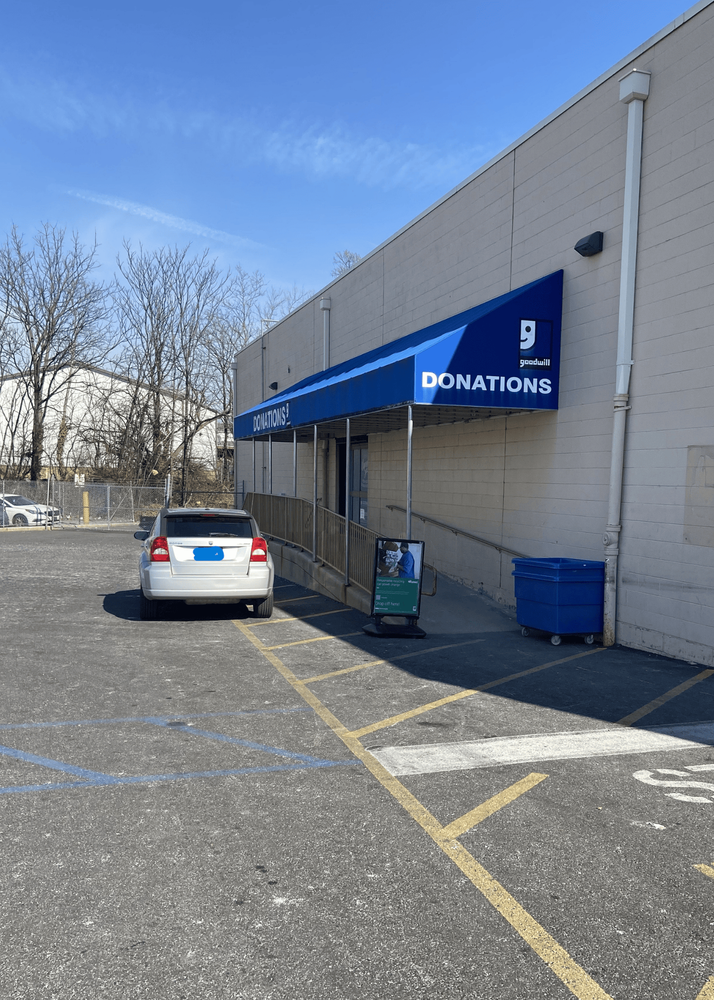 Goodwill Store & Donation Center Image