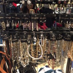 Banana Republic Factory Store