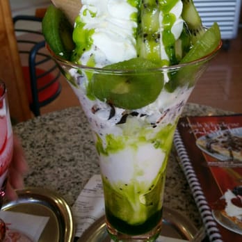 Eiscafe Da Claudio - Ice Cream & Frozen Yogurt Near Me - Offenbach am Main, HE