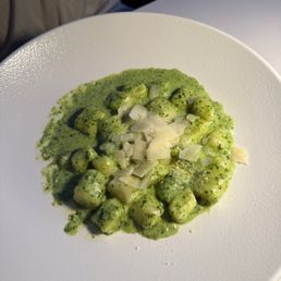 GNOCCHI AL PESTO