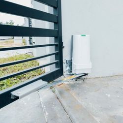 Florida Gates & Fences