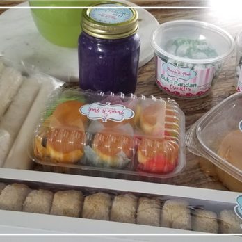 Pugon - Avocado & coconut ice candy, ube halaya, ube flan mini cupcake, leche flan & sylvanas - Desserts Near Me - Ontario, California Pugon - Avocado & coconut ice candy, ube halaya, ube flan mini cupcake, leche flan & sylvanas - Desserts Near Me - Ontario, California