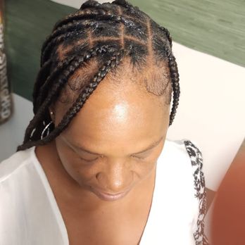 Julia Mag Glamour - Large Knotless braids - Hair Stylists Near Me - Upper Marlboro, Maryland