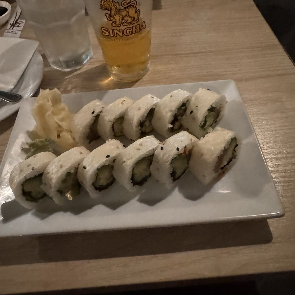 Daek Thai  - Veggie Roll (VEGAN) - Thai Near Me - Miami, Florida