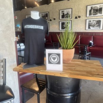 Destination Smokehouse - Interior decor - Barbeque Near Me - Murrieta, California Destination Smokehouse - Interior decor - Barbeque Near Me - Murrieta, California