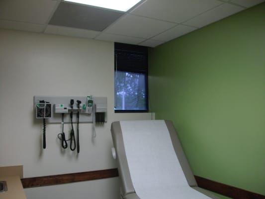 CARESPOT URGENT CARE - GAINESVILLE 43RD ST - Updated January 2025 - 60