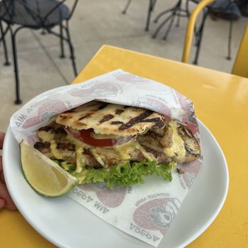 Arepa Mia - Venezuelan Near Me - Avondale Estates, Georgia Arepa Mia - Venezuelan Near Me - Avondale Estates, Georgia