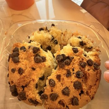 Bagel Amore - Chocolate Chip Muffins - Coffee & Tea Near Me - Hicksville, New York Bagel Amore - Chocolate Chip Muffins - Coffee & Tea Near Me - Hicksville, New York