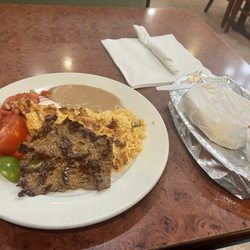 El Nuevo Amanecer Latino Market - Jalisco Especial