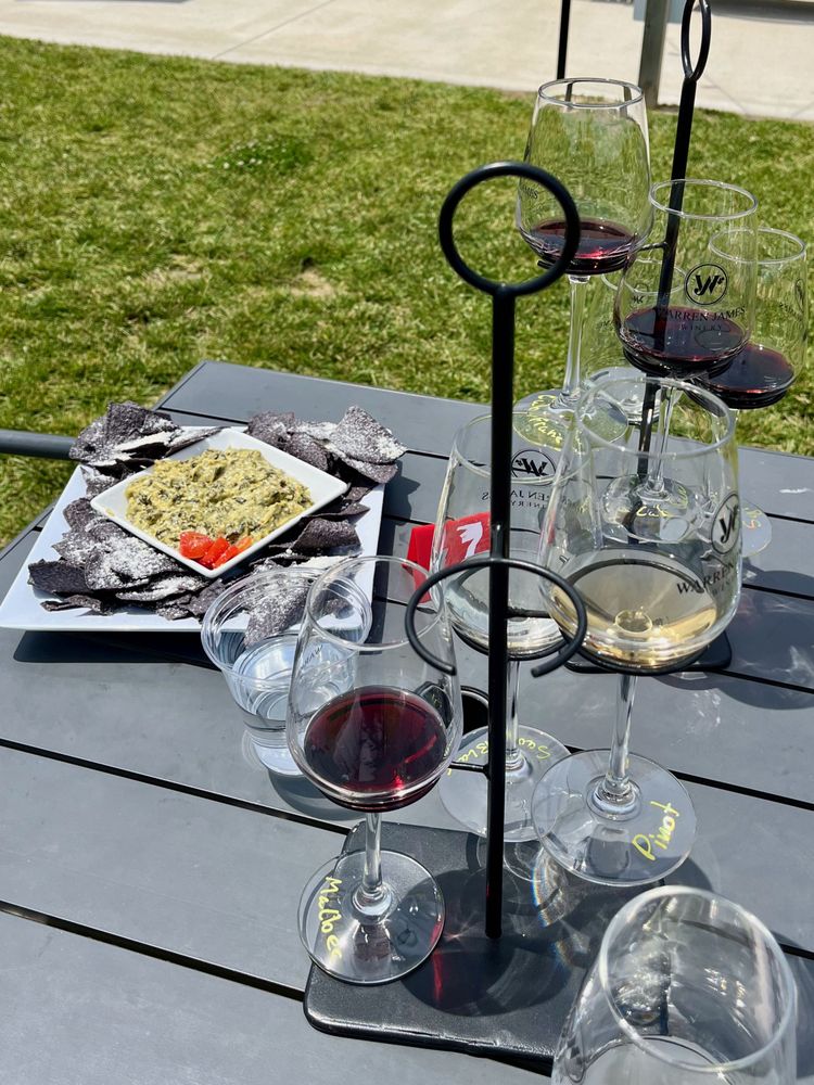 Warren James Winery - vineyard in Mattoon, IL