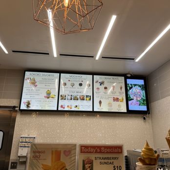Kokoro Cafe - Desserts Near Me - Honolulu, Hawaii