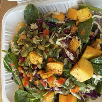 Teranga - Mango salad - Senegalese Near Me - San Francisco, California