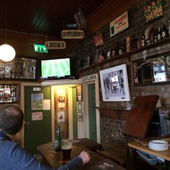 John Fallons - Pubs Near Me - Dublin, D